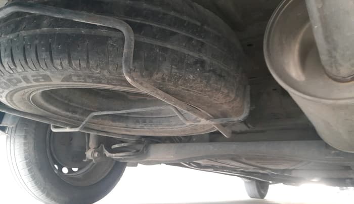 2020 Maruti Ertiga VXI SHVS, Petrol, Manual, 53,533 km, tyre
