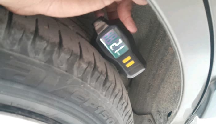 2020 Maruti Ertiga VXI SHVS, Petrol, Manual, 53,533 km, tyre