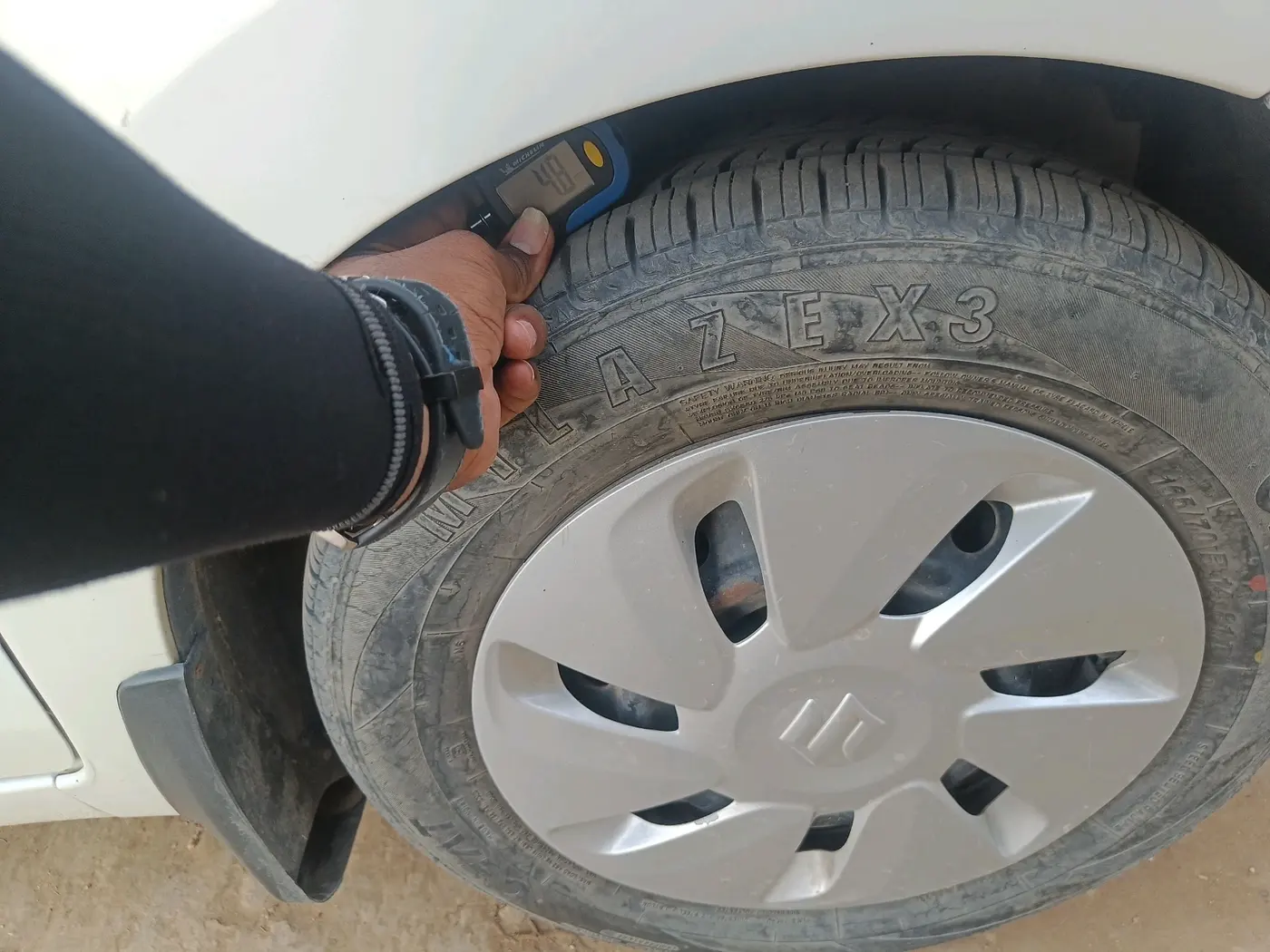 2015 Maruti Celerio VXI, CNG, Manual, 86,500 km, tyre