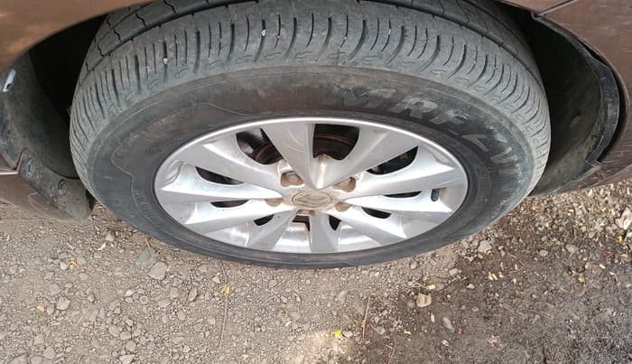 2014 Maruti Ertiga ZXI, Petrol, Manual, 55,097 km, tyre