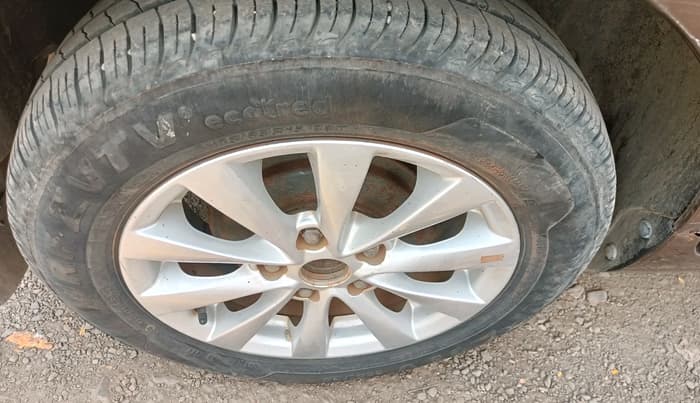 2014 Maruti Ertiga ZXI, Petrol, Manual, 55,097 km, tyre