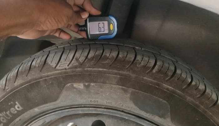 2016 Maruti Ciaz VDI+ SHVS, Diesel, Manual, 1,18,048 km, tyre