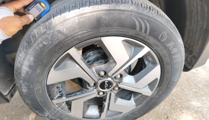 2022 KIA SONET HTX 1.0 IMT, Petrol, Manual, 27,615 km, tyre