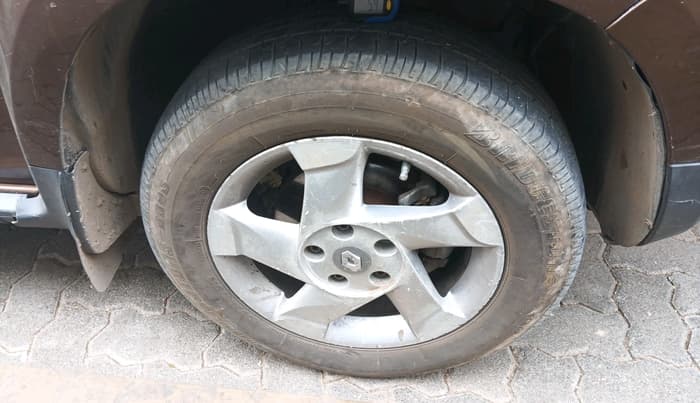 2012 Renault Duster 85 PS RXL DIESEL, Diesel, Manual, 1,10,248 km, tyre