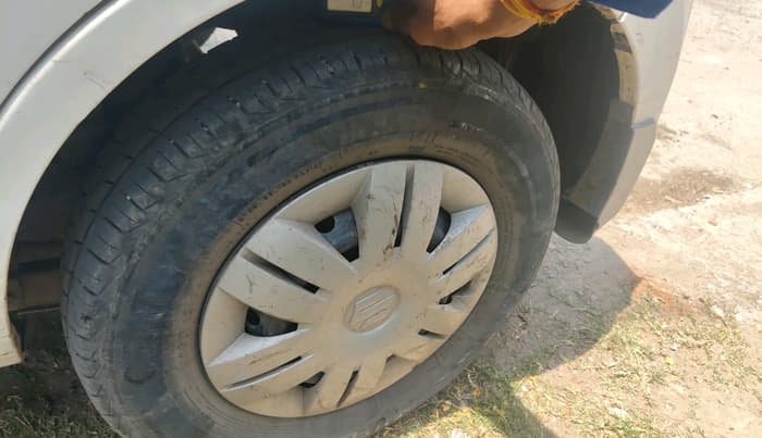 2021 Maruti Alto VXI, Petrol, Manual, 34,857 km, tyre