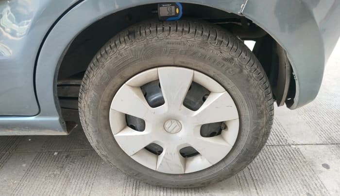 2011 Maruti A Star VXI, CNG, Manual, 95,523 km, tyre