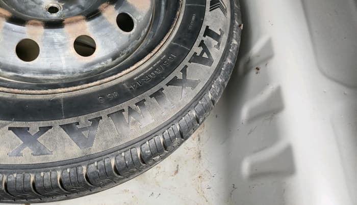 2019 Maruti Dzire VXI, Petrol, Manual, 88,101 km, tyre