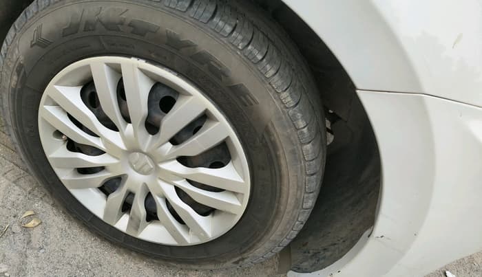 2019 Maruti Dzire VXI, Petrol, Manual, 88,101 km, tyre