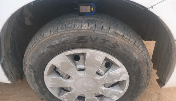 2014 Maruti Wagon R 1.0 LXI CNG, CNG, Manual, 1,23,989 km, tyre