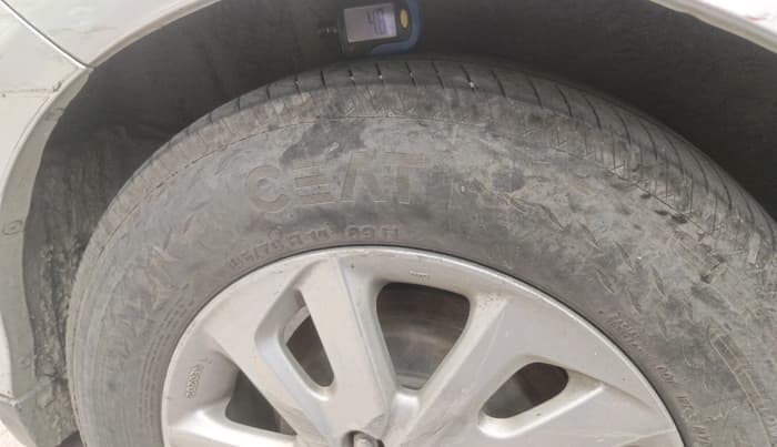 2016 Honda Mobilio 1.5L I-DTEC V, Diesel, Manual, 1,67,403 km, tyre