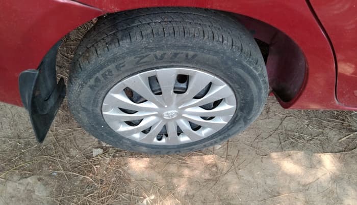 2011 Toyota Etios G, Petrol, Manual, 39,606 km, tyre