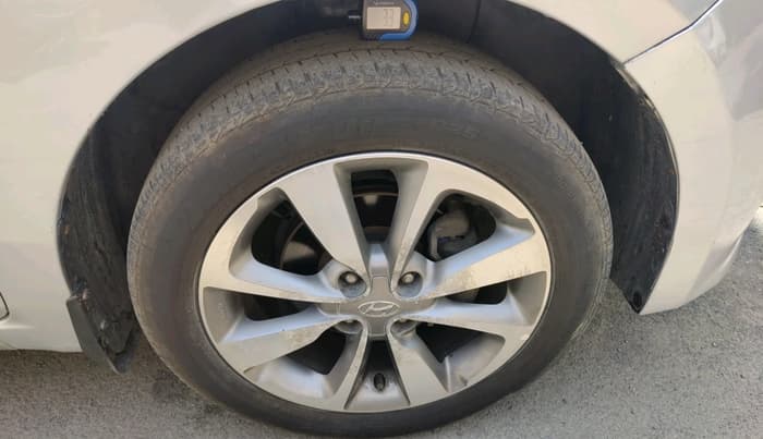 2016 Hyundai Elite i20 ASTA 1.2 (O), Petrol, Manual, 59,832 km, tyre