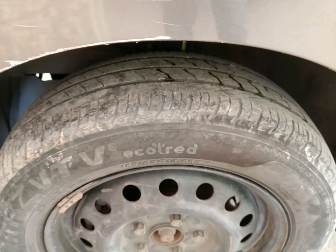 2019 Maruti Ertiga VDI 1.5, Diesel, Manual, 1,31,828 km, tyre