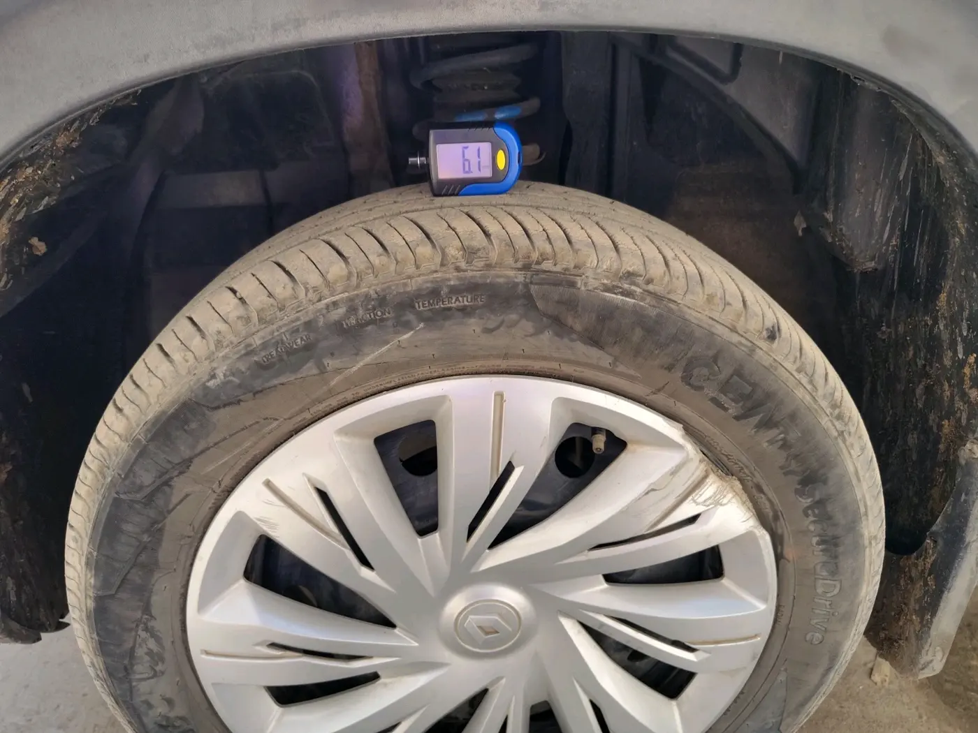 2021 Renault Kiger RXL AMT, Petrol, Automatic, 6,589 km, tyre