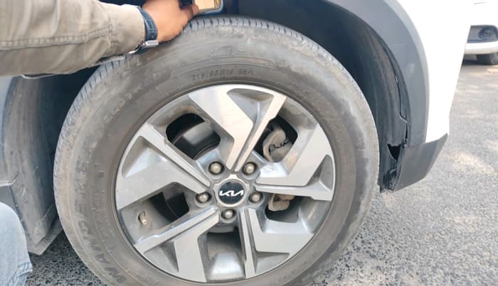 2021 KIA SONET HTX 1.5, Diesel, Manual, 77,228 km, tyre