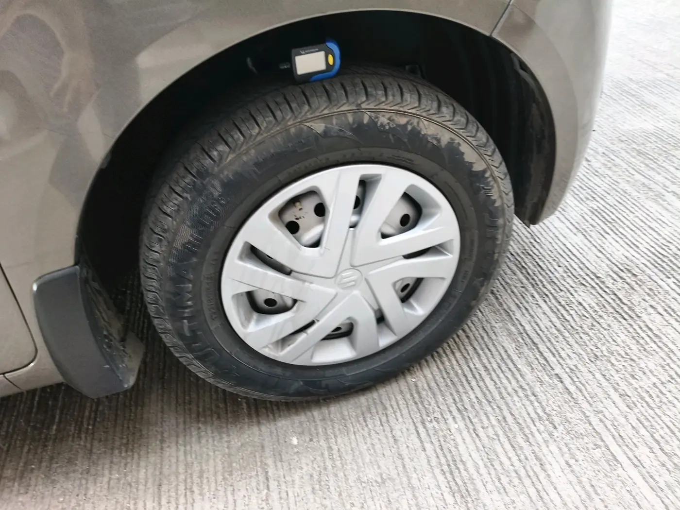2019 Maruti New Wagon-R LXI CNG 1.0, CNG, Manual, 1,53,996 km, tyre