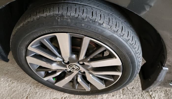 2022 Honda City 1.5L I-VTEC ZX CVT, Petrol, Automatic, 33,192 km, tyre