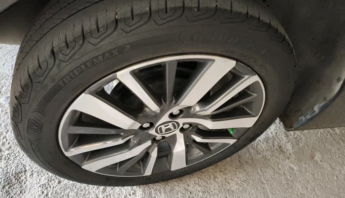 2022 Honda City 1.5L I-VTEC ZX CVT, Petrol, Automatic, 33,192 km, tyre