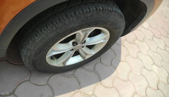 2019 Tata Harrier XZ 2.0L, Diesel, Manual, 61,184 km, tyre