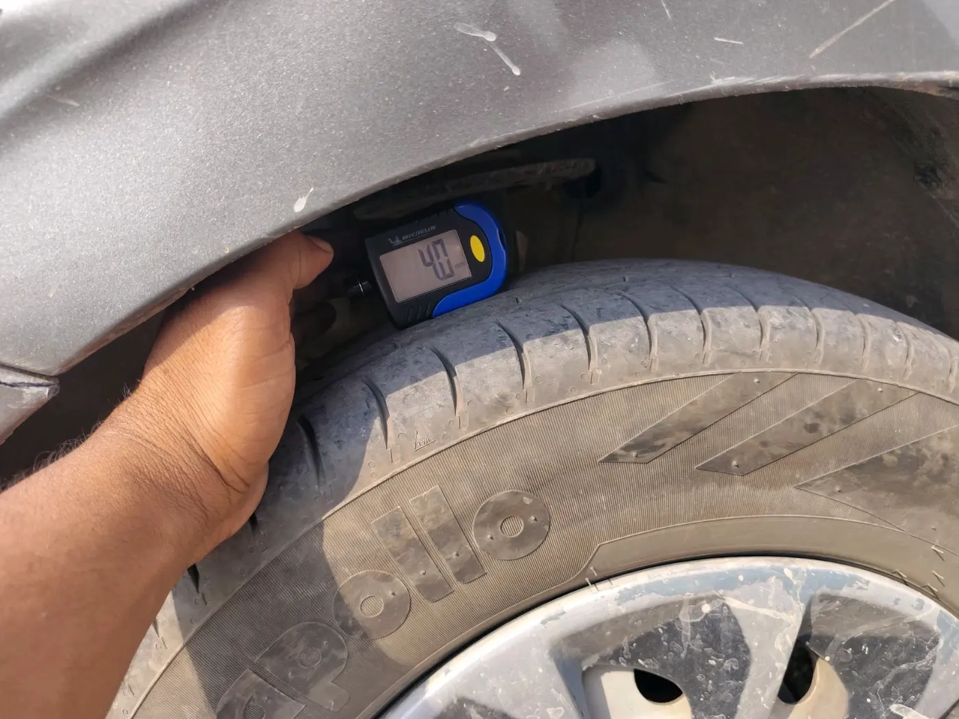 2019 Maruti Dzire LXI, CNG, Manual, 1,60,574 km, tyre
