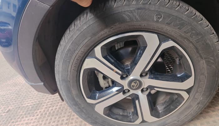 2021 Tata NEXON EV XZ PLUS, Electric, Automatic, 79,768 km, tyre