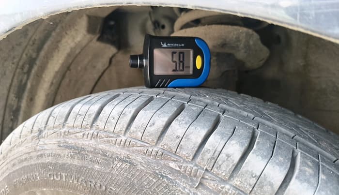 2021 Hyundai AURA S 1.2 CNG, CNG, Manual, 1,21,698 km, tyre