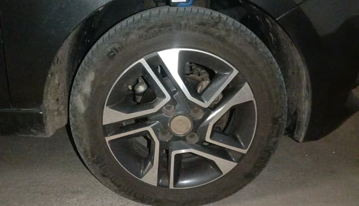 2021 Tata TIGOR XZ PLUS PETROL, Petrol, Manual, 1,19,129 km, tyre