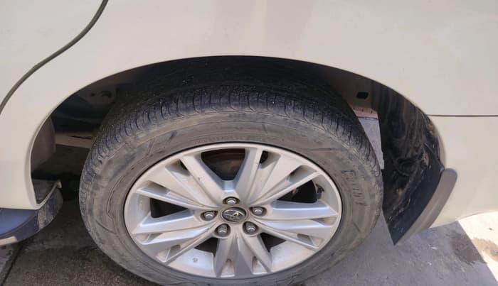 2020 Toyota Innova Crysta 2.4 ZX AT 7 STR, Diesel, Automatic, 88,345 km, tyre