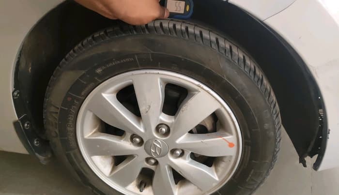 2015 Hyundai Xcent S (O) 1.2, Petrol, Manual, 91,354 km, tyre