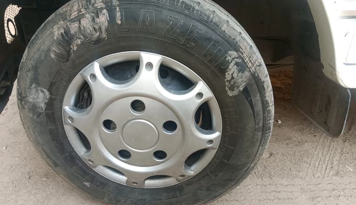 2020 Mahindra Bolero B6, Diesel, Manual, 57,154 km, tyre