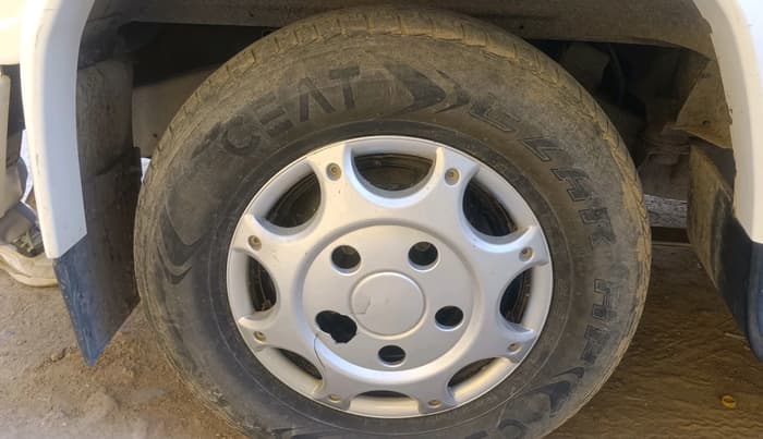 2020 Mahindra Bolero B6, Diesel, Manual, 57,154 km, tyre