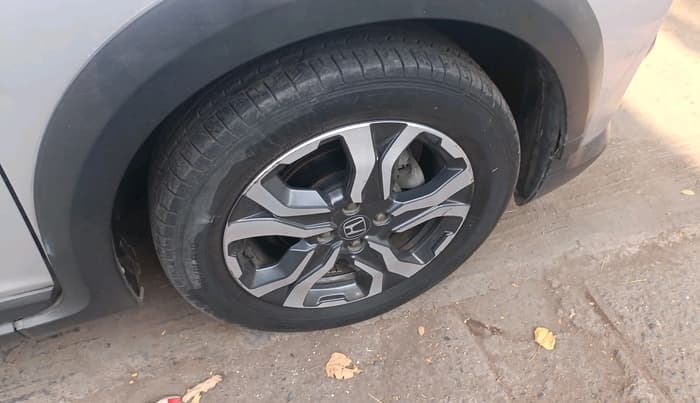 2017 Honda WR-V 1.5L I-DTEC VX MT, Diesel, Manual, 53,597 km, tyre
