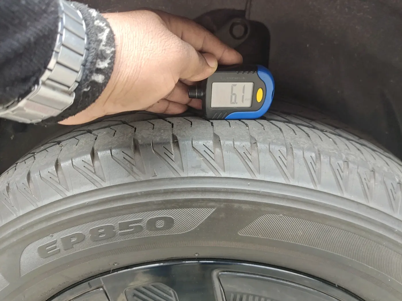 2023 Tata Harrier FEARLESS PLUS DUAL TONE AT, Diesel, Automatic, 21,977 km, tyre