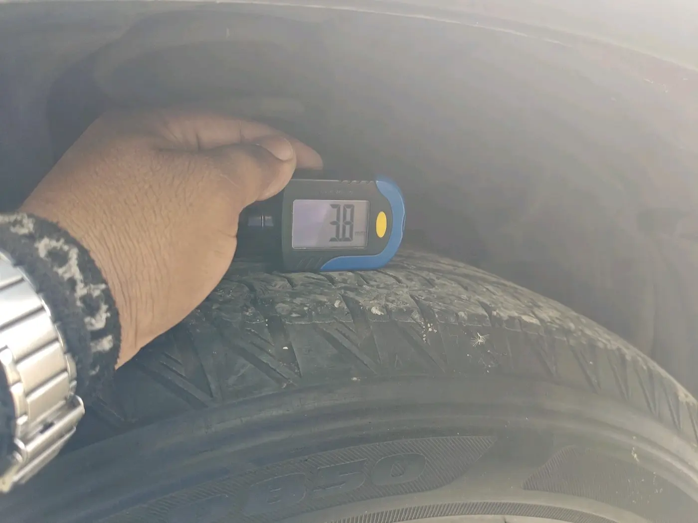 2023 Tata Harrier FEARLESS PLUS DUAL TONE AT, Diesel, Automatic, 21,977 km, tyre