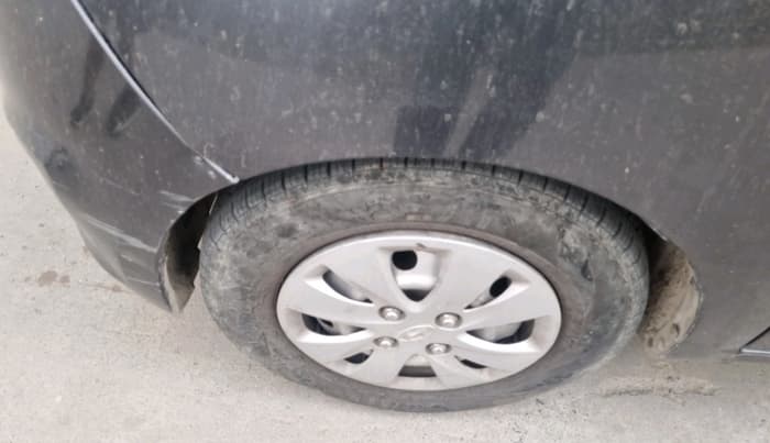 2011 Hyundai i10 ERA 1.1, Petrol, Manual, 91,372 km, tyre