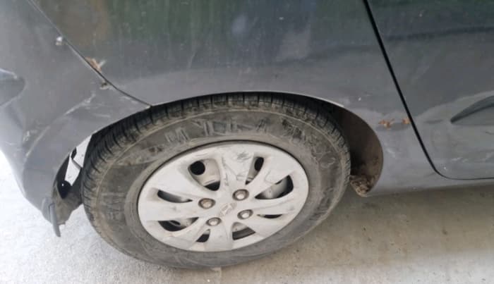 2011 Hyundai i10 ERA 1.1, Petrol, Manual, 91,372 km, tyre