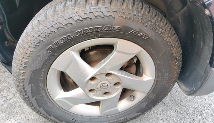 2013 Renault Duster 85 PS RXL DIESEL, Diesel, Manual, 1,08,409 km, tyre