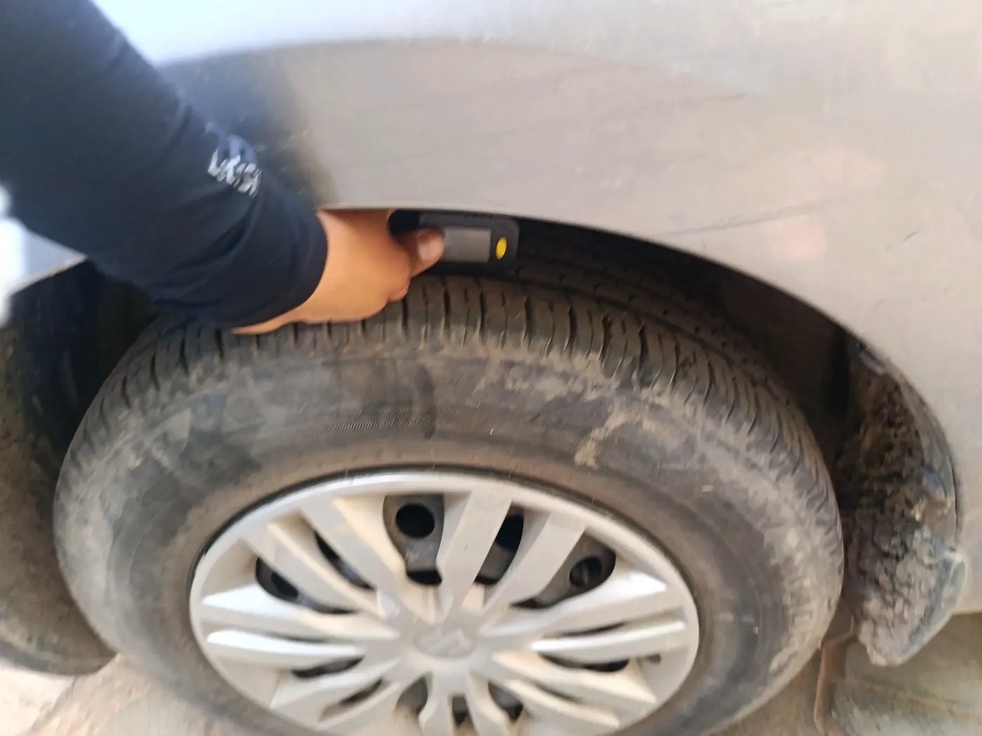 2021 Maruti Dzire VXI, Petrol, Manual, 32,388 km, tyre