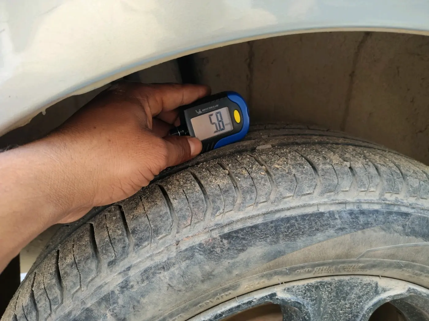 2022 Maruti Ertiga ZXI (O) CNG, CNG, Manual, 51,601 km, tyre