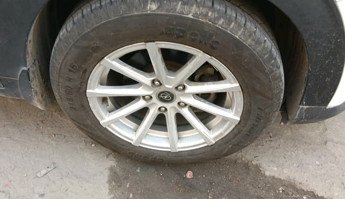 2022 KIA CARENS PRESTIGE 1.5 PETROL 7 STR, Petrol, Manual, 47,391 km, tyre