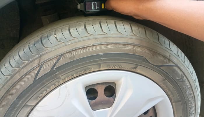2018 Hyundai Creta E PLUS 1.6 PETROL, Petrol, Manual, 1,86,741 km, tyre