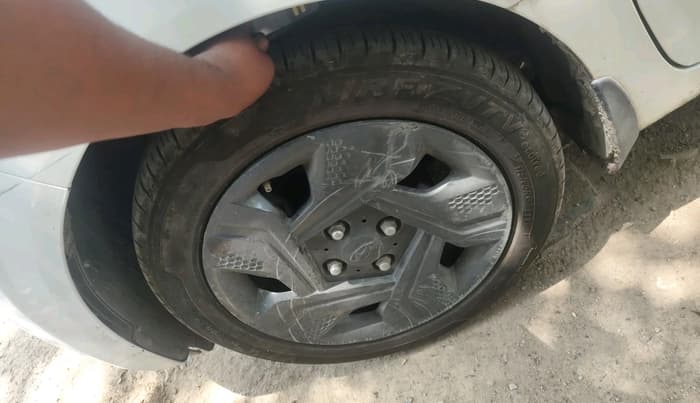 2022 Hyundai AURA S 1.2 AMT, Petrol, Automatic, 44,345 km, tyre