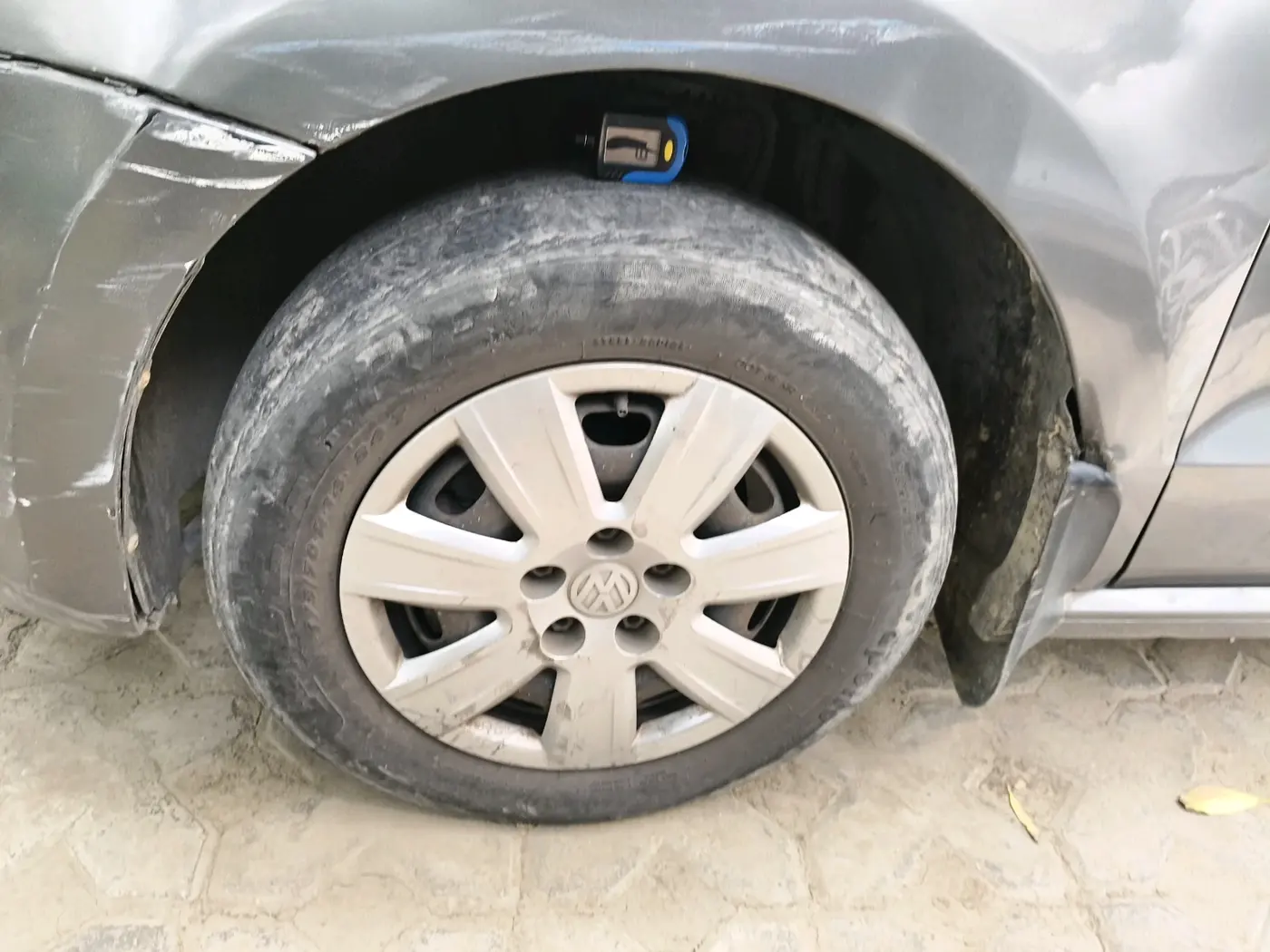 2012 Volkswagen Polo COMFORTLINE 1.2L PETROL, Petrol, Manual, 55,402 km, tyre