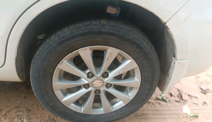2013 Maruti Ertiga ZDI, Diesel, Manual, 97,549 km, tyre