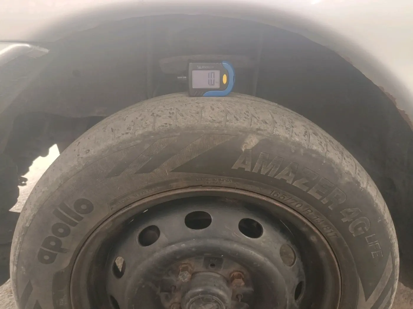2016 Tata Indigo ECS LX TDI, Diesel, Manual, 1,17,417 km, tyre