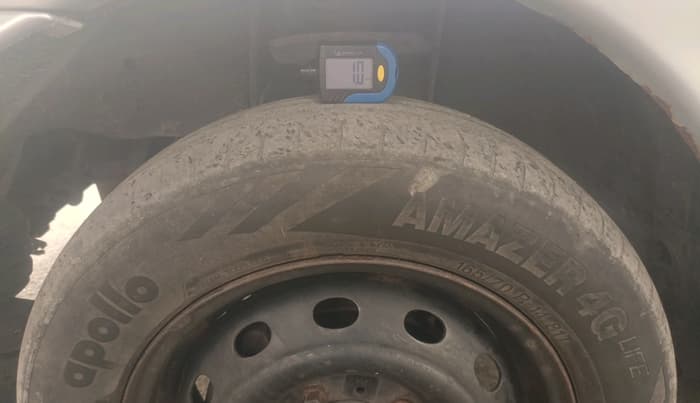 2016 Tata Indigo ECS LX TDI, Diesel, Manual, 1,17,417 km, tyre