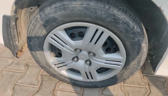 2011 Honda City 1.5L I-VTEC S MT, Petrol, Manual, 1,03,526 km, tyre