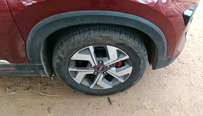 2022 KIA SONET GTX PLUS 1.0 DCT, Petrol, Automatic, 35,917 km, tyre