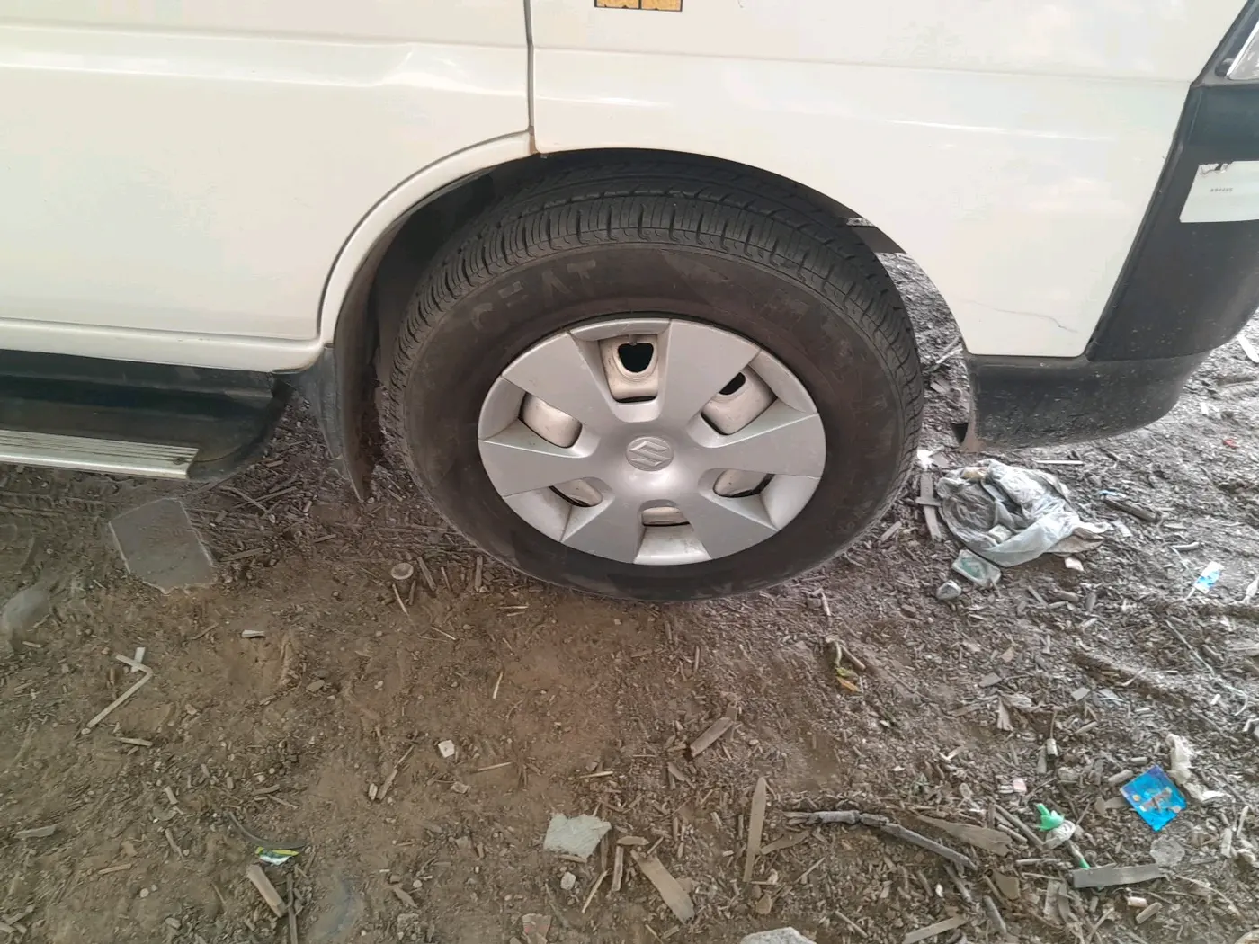 2019 Maruti Eeco 5 STR WITH A/C+HTR, Petrol, Manual, 74,769 km, tyre