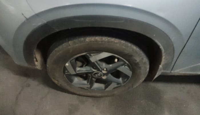 2020 Hyundai VENUE SX 1.0 TURBO, Petrol, Manual, 91,798 km, tyre
